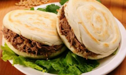 肉夹馍的做法视频,一招学会经典陕西美食
